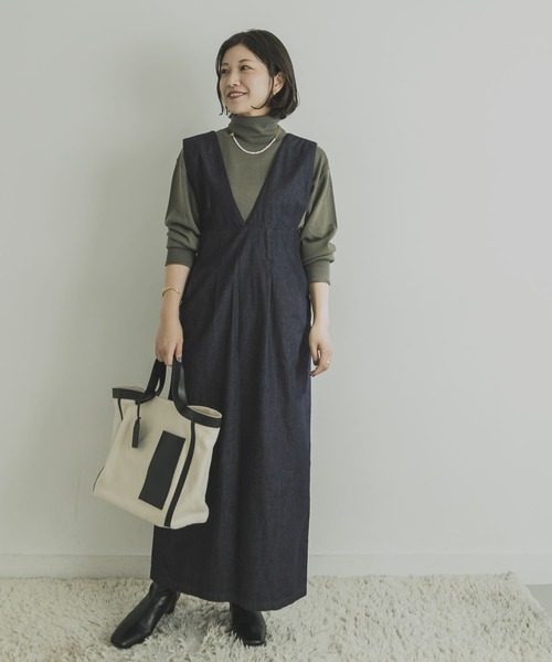 URBAN RESEARCH（アーバンリサーチ）の「ライトデニムジャンパースカート（ワンピース・レディース・インディゴブルー/ブルー・FREE）」の8枚目の写真