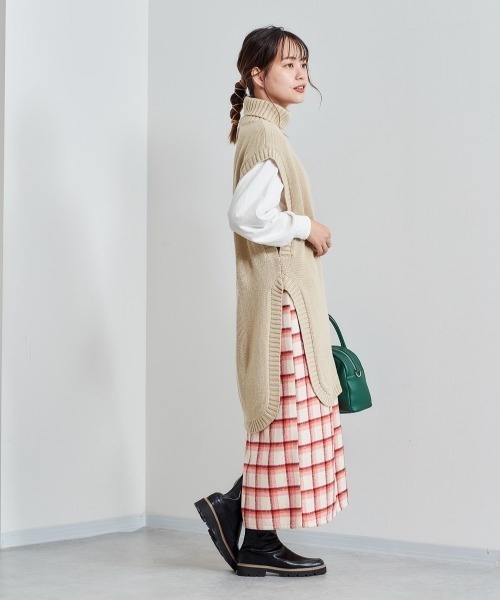 cepo(セポ)の「タートルニット スリットベストワンピース(チュニック・レディース・ベージュ/グリーン/ブラック/ライム/グレー・M)」の6枚目の写真