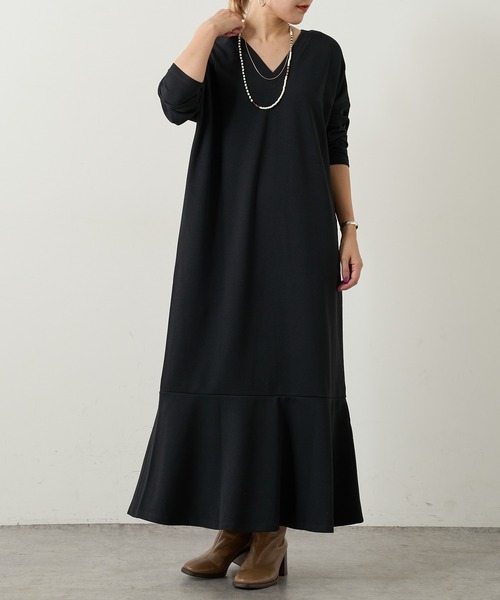 Omekashi(オメカシ)の「Onf(オンフ) カットジョーゼットペプラムドレス(ワンピース・レディース・ブラック/ブラウン・38/36)」の8枚目の写真