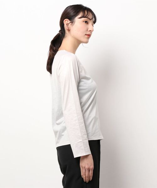 m.f.editorial（エムエフエディトリアル）の「＊エムエフエディトリアルレディース/m.f.editorial：Women シャイニーシフォン シャツ風長袖プルオーバー（Tシャツ/カットソー・レディース・ベージュ・LARGE/MEDIUM）」の3枚目の写真