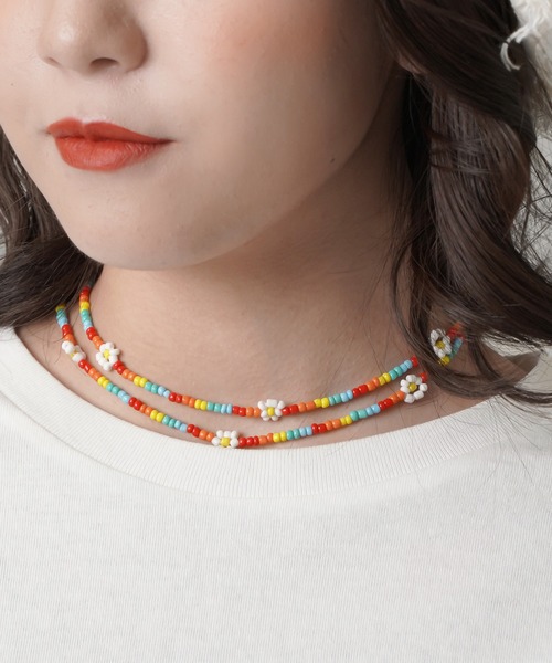 SPINNS（スピンズ）の「3WAY仕様 フラワーデザイン カラービーズマスクチェーン（ネックレス・レディース・A/B/C・ONESIZE）」の20枚目の写真