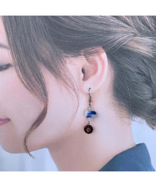 tone(トーン)の「【-lensa-】ミルフィオリガラスの和風ピアス(MA)(ピアス(両耳用)・レディース・ブルー・FREE)」の2枚目の写真