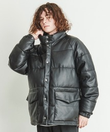 THE HITSS（ヒッツ）の「【THE HITSS】シンセティックレザー スタンドネック ファイバーダウンジャケット（ダウンジャケット/コート・メンズ）」