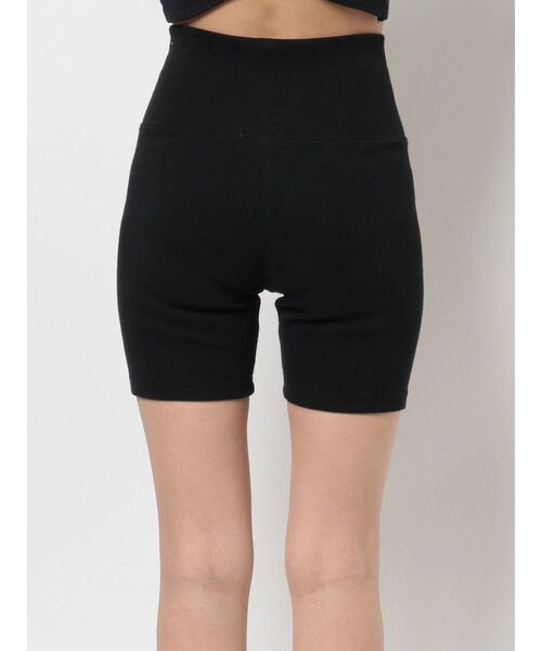 GYDA（ジェイダ）の「ハーフテレコレギンス（レギンス/スパッツ・レディース・ブラック/アイボリー・SMALL）」の15枚目の写真