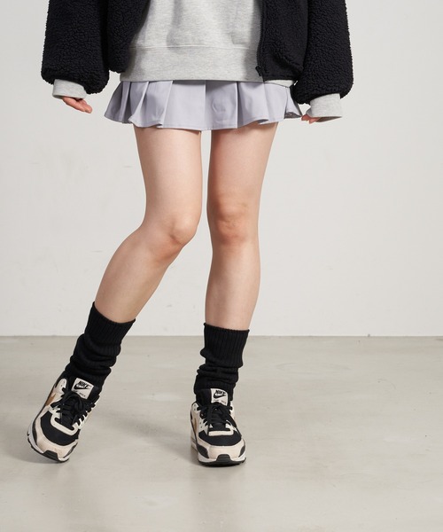 JEANS MATE(ジーンズメイト)の「ルーズソックス 40㎝(ソックス/靴下・レディース・ホワイト/ブラック・FREE)」の1枚目の写真