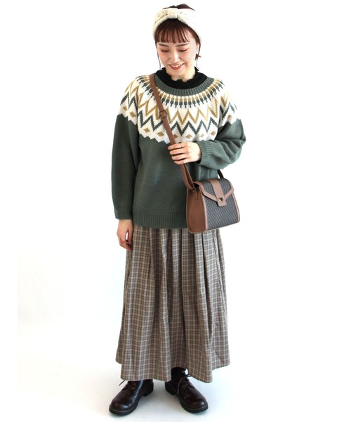 ehka sopo（エヘカソポ）の「求心柄ニット（ニット/セーター・レディース・ブラック/ネイビー/グリーン/キナリ・ﾌﾘ-）」の14枚目の写真