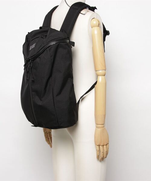 MYSTERY RANCH（ミステリーランチ）の「MYSTERY RANCH URBAN ASSAULT18 ミステリーランチ アーバンアサルト 18L バックパック（バックパック/リュック・メンズ・ブラック/ライトブラウン/ピンク/パープル・FREE）」の10枚目の写真