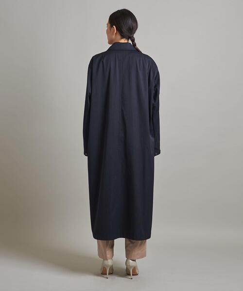 LOEFF（ロエフ）の「＜LOEFF（ロエフ）＞TC カルゼ テントライン ロングコート（ステンカラーコート・レディース・ネイビー/イエロー・0/1）」の16枚目の写真