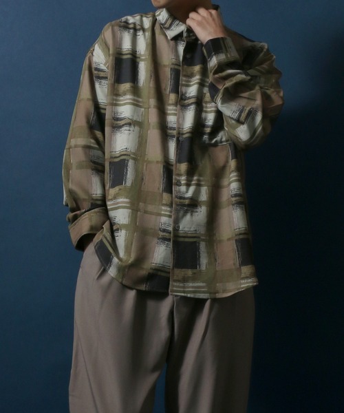 ANPAS（アンパス）の「Georgette Total Pattern Print Oversize Thickness Shirt/ジョーゼット 総柄プリント オーバーサイズ とろみシャツ（シャツ/ブラウス・メンズ・ホワイト/チャコールグレー/ブラック/ブラウン/ブルー/グリーン/アイボリー/ブラック系その他/ブラウン系その他・M/L）」の13枚目の写真