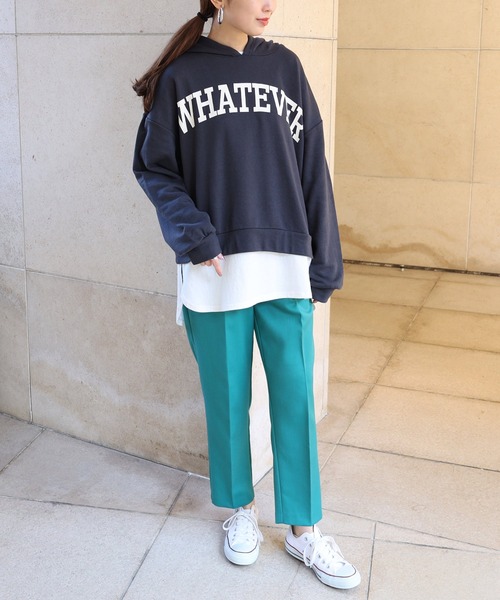 andme（アンドミー）の「バックスリットミニ裏毛スウェットパーカートップス（パーカー・レディース・チャコールグレー/ブラック/アイボリー/モカ/グレイッシュベージュ・M）」の9枚目の写真