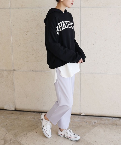 andme（アンドミー）の「バックスリットミニ裏毛スウェットパーカートップス（パーカー・レディース・チャコールグレー/ブラック/アイボリー/モカ/グレイッシュベージュ・M）」の13枚目の写真