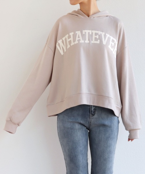 andme（アンドミー）の「バックスリットミニ裏毛スウェットパーカートップス（パーカー・レディース・チャコールグレー/ブラック/アイボリー/モカ/グレイッシュベージュ・M）」の14枚目の写真