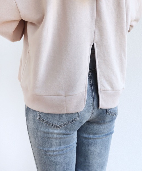 andme（アンドミー）の「バックスリットミニ裏毛スウェットパーカートップス（パーカー・レディース・チャコールグレー/ブラック/アイボリー/モカ/グレイッシュベージュ・M）」の21枚目の写真
