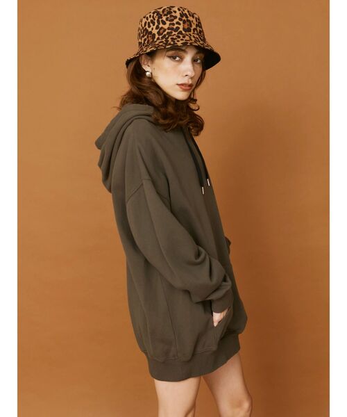 EVRIS（エヴリス）の「SUNNYピグメントオーバーサイズフーディー（パーカー・レディース・ブラック/パープル/アイボリー・FREE）」の7枚目の写真