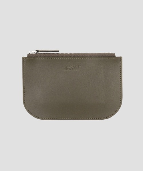 MARGARET HOWELL（マーガレットハウエル）の「OILED LEATHER（ポーチ・レディース・オリーブドラブ/ライトブラウン・FREE）」の2枚目の写真
