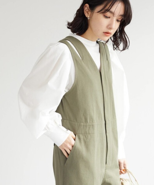 ELENCARE DUE(エレンカーレデュエ)の「・ELENCARE DUE ボリュームスリーブブラウス(シャツ/ブラウス・レディース・ブルー/オフホワイト/ベージュ/ブラック・FREE)」の2枚目の写真