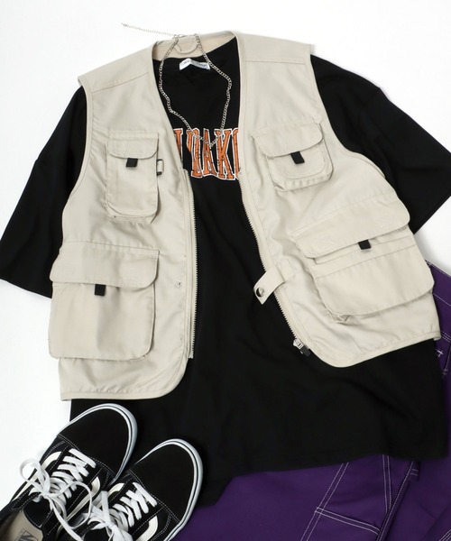 Salong hameu(サロン ハミュー)の「多ポケットのフィッシングベスト メンズ レディース(ベスト・メンズ・チャコールグレー/ベージュ/カーキ・M/L/XL)」の1枚目の写真