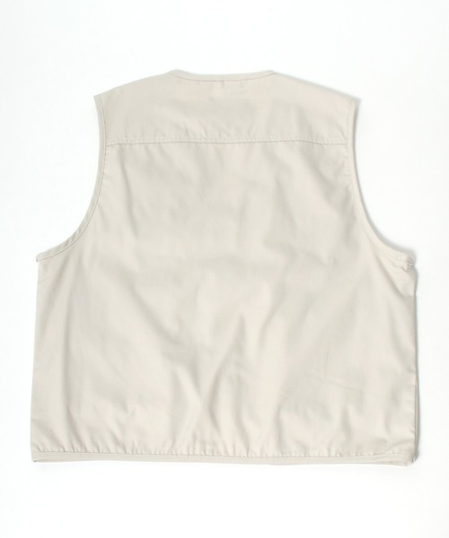 Salong hameu(サロン ハミュー)の「多ポケットのフィッシングベスト メンズ レディース(ベスト・メンズ・チャコールグレー/ベージュ/カーキ・M/L/XL)」の7枚目の写真