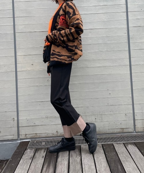 ARIES（アリーズ）の「Aries Kurt Knit Cardigan SSAR20025（カーディガン/ボレロ・レディース・ブラウン・LARGE/MEDIUM/SMALL）」の8枚目の写真