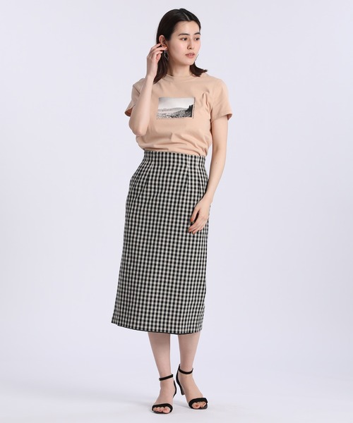 INED CLARO（イネドクラロ）の「フォトプリントTシャツ（Tシャツ/カットソー・レディース・ホワイト/ベージュ・フリー）」の11枚目の写真