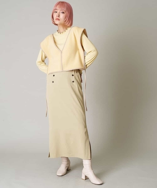 A de a.v.v（アードアー・ヴェ・ヴェ）の「配色レザーニットベスト（ニット/セーター・レディース・ホワイト/ブラック/クリーム・39）」の9枚目の写真