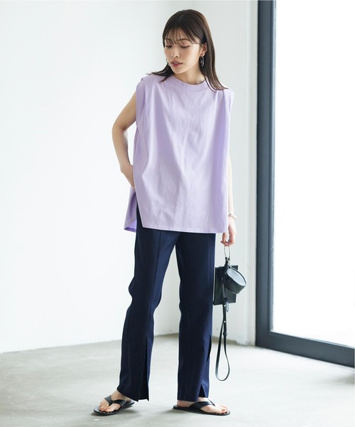 titivate(ティティベイト)の「ショルダータックノースリーブトップス(Tシャツ/カットソー・レディース・ライトブラウン/チャコール/ラベンダー/オフホワイト/ブラック・M/S)」の16枚目の写真