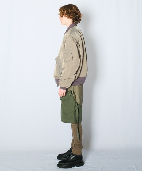 Wizzard(ウィザード)の「Wizzard ウィザード / LAYERED PANTS 異素材レイヤードパンツ / WPA22-002(その他パンツ・メンズ・カーキ/ブラック・3/1/2)」の5枚目の写真