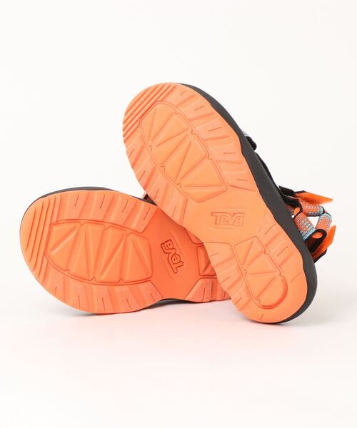Teva（テバ）の「Teva テバ CHILDRENS HURRICANE XLT 2 キッズサンダル(キッズハリケーンXLT2) 19390（サンダル・キッズ・ピンク系その他/グリーン系その他/オレンジ系その他/ブラック/ピンク/ブラック×グレー/イエロー/インディゴブルー・20.0cm/22.0cm/18.0cm/19.0cm/21.0cm）」の10枚目の写真