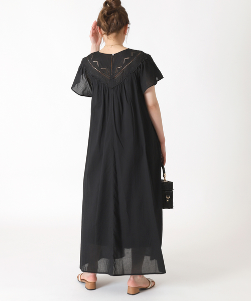 B.C STOCK(ベーセーストック)の「カットワーク シシュウワンピース(ワンピース・レディース・ブラック/パープル/ブルー系その他・FREE)」の6枚目の写真