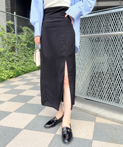 one after another NICE CLAUP（ワンアフターアナザーナイスクラップ）の「ノンストレスで履ける　しぼしぼスリットスカート（スカート・レディース・ブラック/ブラック系その他/サックスブルー系/ピンク系その他・FREE）」の2枚目の写真