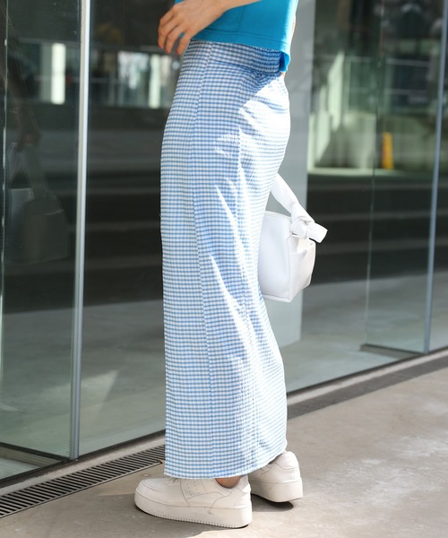 one after another NICE CLAUP（ワンアフターアナザーナイスクラップ）の「ノンストレスで履ける　しぼしぼスリットスカート（スカート・レディース・ブラック/ブラック系その他/サックスブルー系/ピンク系その他・FREE）」の16枚目の写真