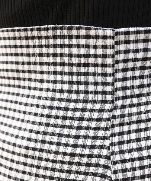 one after another NICE CLAUP（ワンアフターアナザーナイスクラップ）の「ノンストレスで履ける　しぼしぼスリットスカート（スカート・レディース・ブラック/ブラック系その他/サックスブルー系/ピンク系その他・FREE）」の15枚目の写真