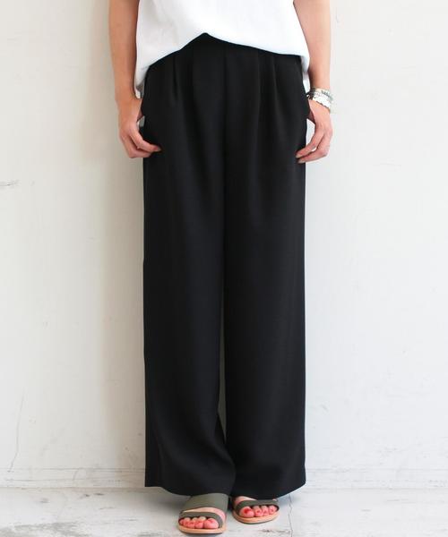 BEAUTY&YOUTH UNITED ARROWS（ビューティーアンドユースユナイテッドアローズ）の「BYTF ジョーゼットタックワイドパンツ◆（その他パンツ・レディース・ブラック/ベージュ/ネイビー/ライトグレー/ロイヤルブルー/その他1・SMALL/MEDIUM）」の2枚目の写真