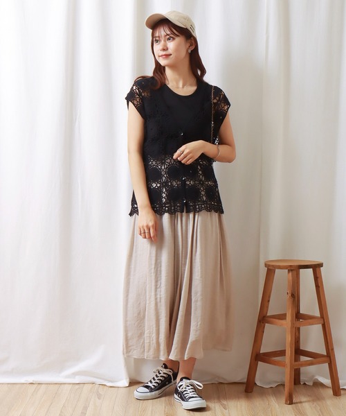 libelle more（リベル モア）の「かぎ針風透かし柄ベスト（ベスト・レディース・ブラック/アイボリー/モカ・M/L）」の14枚目の写真