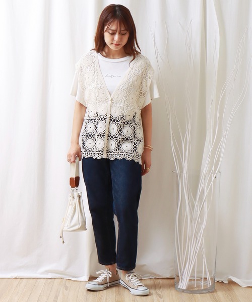 libelle more（リベル モア）の「かぎ針風透かし柄ベスト（ベスト・レディース・ブラック/アイボリー/モカ・M/L）」の8枚目の写真