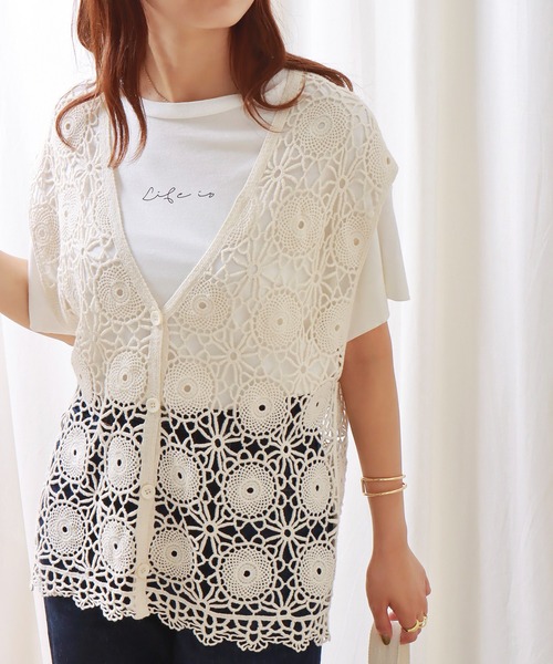 libelle more（リベル モア）の「かぎ針風透かし柄ベスト（ベスト・レディース・ブラック/アイボリー/モカ・M/L）」の20枚目の写真