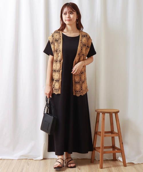 libelle more（リベル モア）の「かぎ針風透かし柄ベスト（ベスト・レディース・ブラック/アイボリー/モカ・M/L）」の7枚目の写真