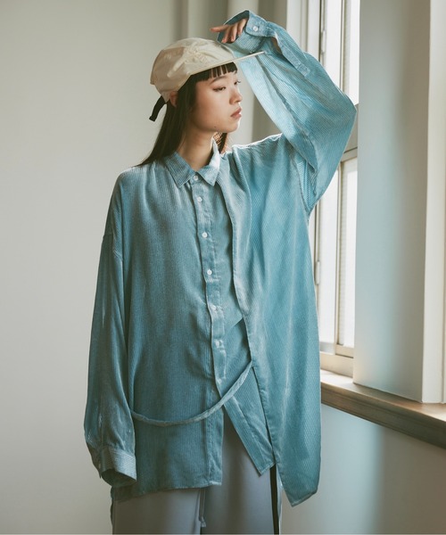 Utusiyo(ウツシヨ)の「corduroy shirt 哀愁(シャツ/ブラウス・メンズ・ブラック/ブルー・FREE)」の2枚目の写真