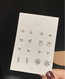 デザインピアス