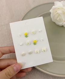 デザインピアス