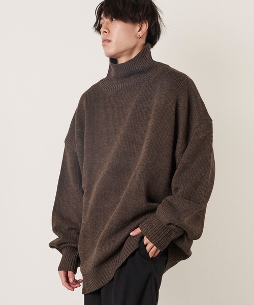 ADPOSION(アドポーション)の「ビッグシルエットハイネックニット(ニット/セーター・メンズ・ブラウン/ブルー/グリーン/ベージュ/ネイビー/グレー/チャコールグレー/ブラック・MEDIUM/LARGE)」の16枚目の写真
