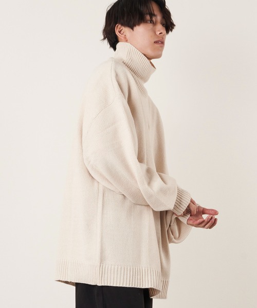 ADPOSION(アドポーション)の「ビッグシルエットハイネックニット(ニット/セーター・メンズ・ブラウン/ブルー/グリーン/ベージュ/ネイビー/グレー/チャコールグレー/ブラック・MEDIUM/LARGE)」の18枚目の写真