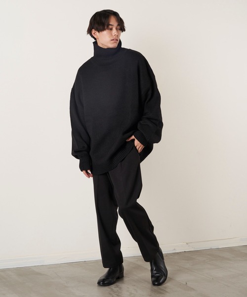 ADPOSION(アドポーション)の「ビッグシルエットハイネックニット(ニット/セーター・メンズ・ブラウン/ブルー/グリーン/ベージュ/ネイビー/グレー/チャコールグレー/ブラック・MEDIUM/LARGE)」の9枚目の写真