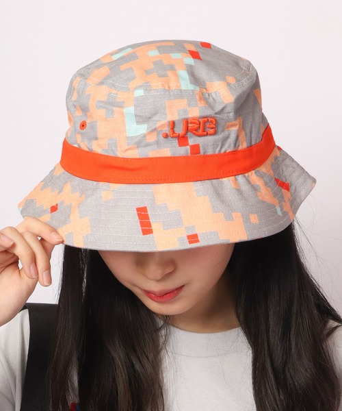 LRG（エルアールジー）の「LRG 総柄バケットハット（ハット・メンズ・グレー/ホワイト/ブルー系その他/レッド・FREE）」の2枚目の写真
