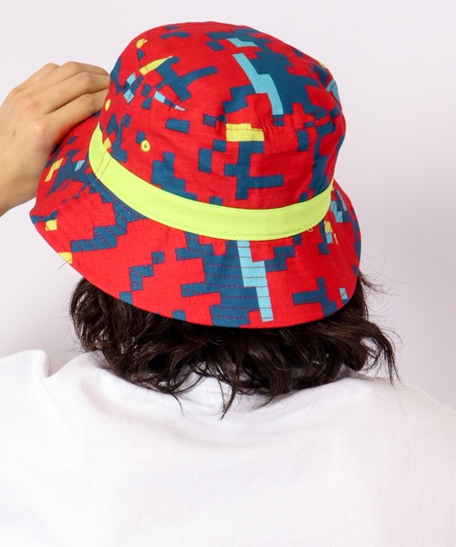 LRG（エルアールジー）の「LRG 総柄バケットハット（ハット・メンズ・グレー/ホワイト/ブルー系その他/レッド・FREE）」の21枚目の写真