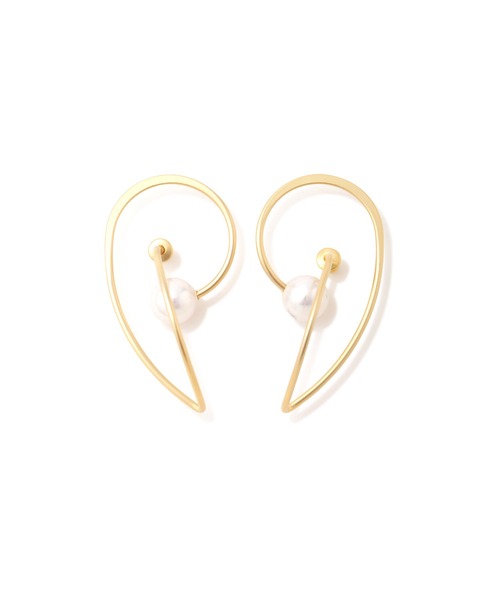 PINKY&DIANNE（ピンキーアンドダイアン）の「スウェリングパールピアス（ピアス（両耳用）・レディース・ゴールド・ONE SIZE）」の2枚目の写真