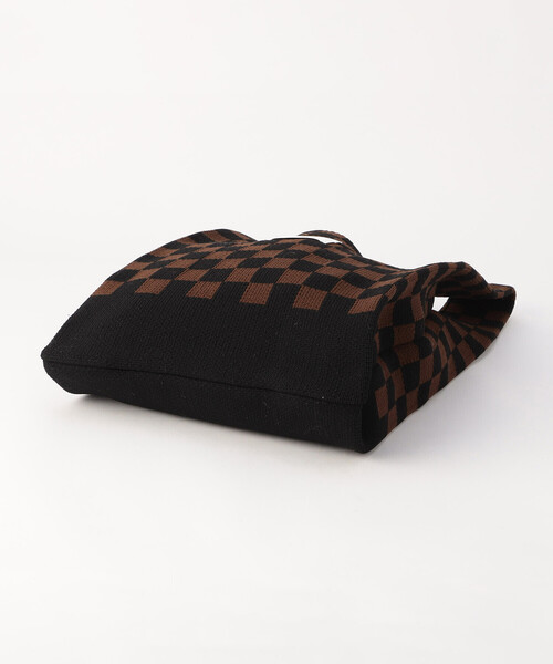 MONO　COMME CA（モノコムサ）の「チェック柄　ニットバッグ（ハンドバッグ・レディース・ブラック/ブラウン・FREE）」の7枚目の写真