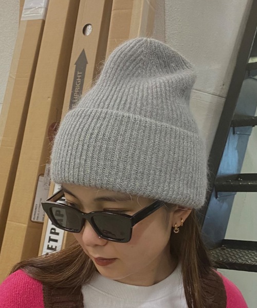 SHAGGIE（シャギー）の「ラビットファーシンプルニット帽/ビーニー（ニットキャップ/ビーニー・レディース・ブラック/グレー/ピンク/ナチュラル・FREE）」の9枚目の写真