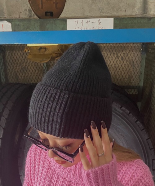 SHAGGIE（シャギー）の「ラビットファーシンプルニット帽/ビーニー（ニットキャップ/ビーニー・レディース・ブラック/グレー/ピンク/ナチュラル・FREE）」の15枚目の写真