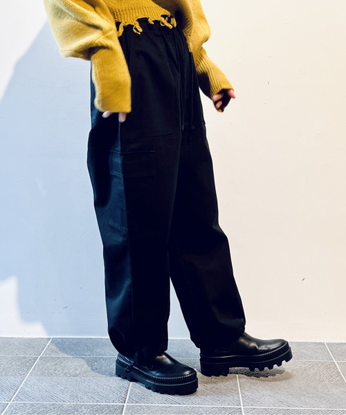 one way（ワンウェイ）の「カーゴポケットパンツ（カーゴパンツ・レディース・ホワイト/ブラック/ダークグリーン・FREE）」の2枚目の写真